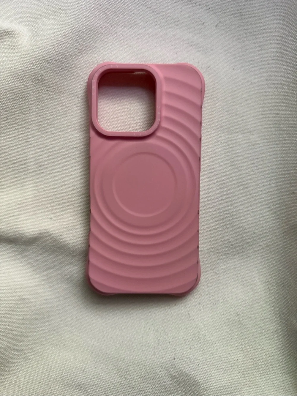 iPhone 16 pro case pink casetify dupe
